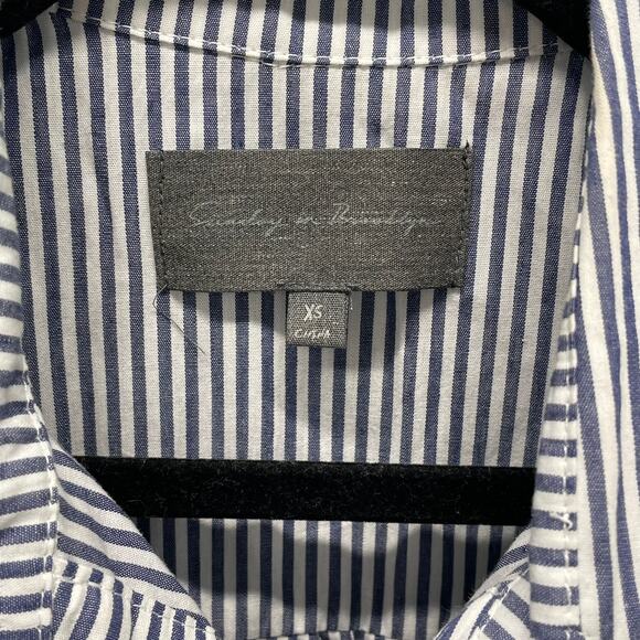 Sunday in Brooklyn Anthropologie Striped Blouse Scilla Cold Shoulder Button XS - Picture 6 of 7